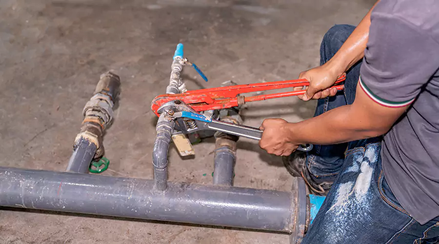 When to Repair or Replace Old Plumbing Pipes in Your Home